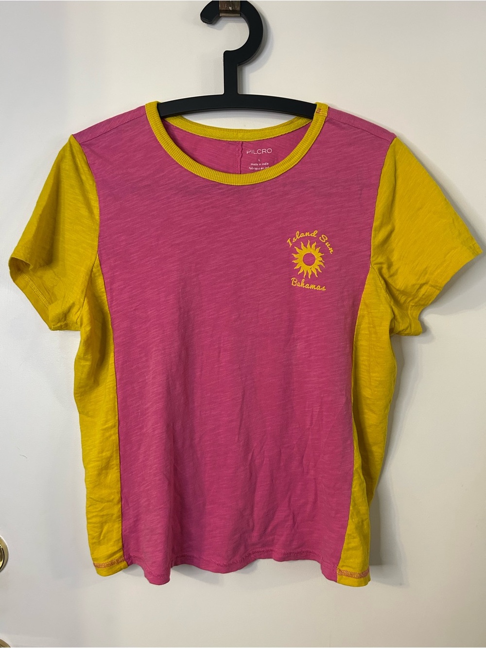 Anthropology Pilcro Women’s Island Sun Bahamas  Pink & Yellow Short Sleeve Tee